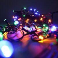 Luz lineal con cable verde musical – Multicolor